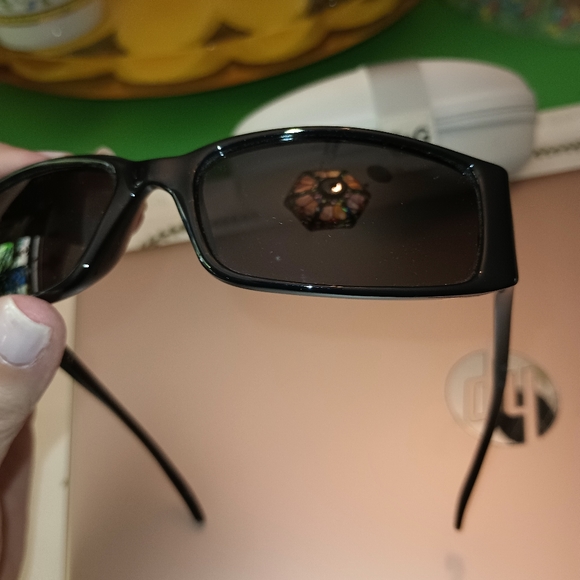 Dolce&Gabbana vintage 1990's sunglasses - Picture 12 of 12